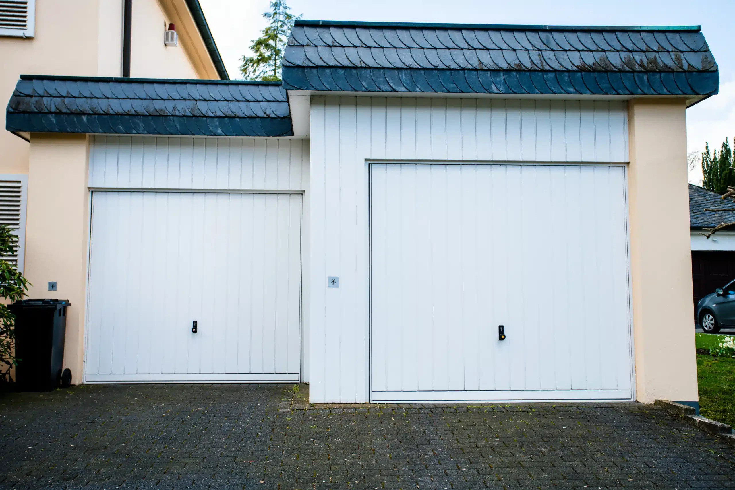 garage door damage